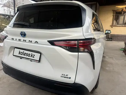 Toyota Sienna 2022 года за 22 300 000 тг. в Алматы – фото 8