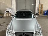 Mercedes-Benz CLK 320 2002 года за 6 800 000 тг. в Астана – фото 3