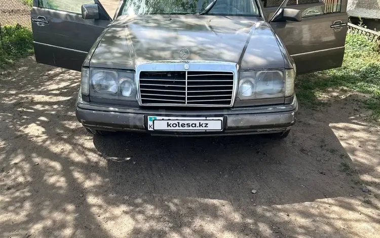 Mercedes-Benz E 230 1990 годаүшін1 200 000 тг. в Талдыкорган