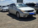 Toyota Matrix 2002 года за 2 500 000 тг. в Актобе – фото 2