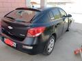 Chevrolet Cruze 2011 года за 3 600 000 тг. в Атырау – фото 10