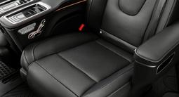 Mercedes-Benz V 300 2024 годаfor63 500 000 тг. в Астана – фото 2