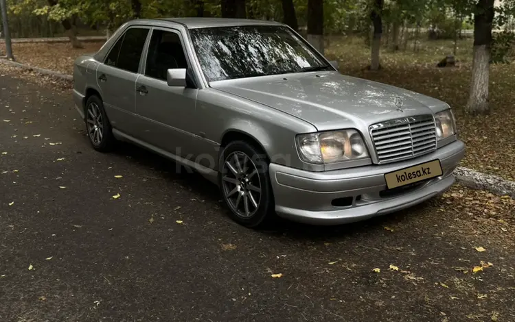 Mercedes-Benz E 320 1994 года за 3 300 000 тг. в Тараз