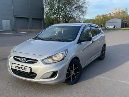 Hyundai Accent 2013 года за 4 100 000 тг. в Астана – фото 2