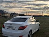 Hyundai Solaris 2013 года за 3 300 000 тг. в Актобе – фото 4