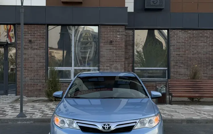 Toyota Camry 2012 года за 8 650 000 тг. в Атырау