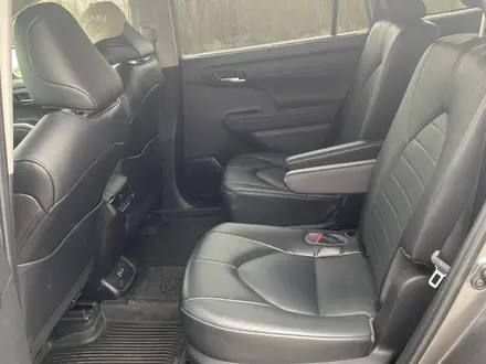 Toyota Highlander 2022 года за 24 000 000 тг. в Астана – фото 9