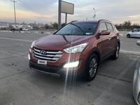 Hyundai Santa Fe 2015 годаүшін7 200 000 тг. в Атырау