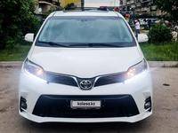 Toyota Sienna 2014 годаүшін14 999 999 тг. в Алматы