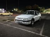 Volkswagen Vento 1995 года за 750 000 тг. в Астана – фото 2