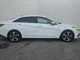 Hyundai Elantra 2022 годаүшін8 990 000 тг. в Караганда – фото 4