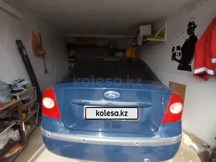 Ford Focus 2006 года за 2 200 000 тг. в Лисаковск – фото 2