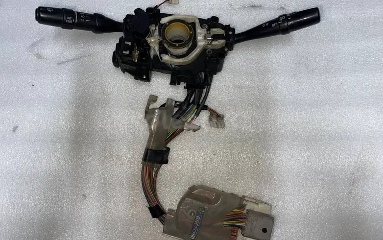 Вертолет Lexus Gs 300 за 1 000 тг. в Алматы