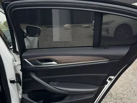 BMW 530 2017 года за 16 200 000 тг. в Алматы – фото 18