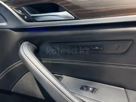 BMW 530 2017 года за 16 200 000 тг. в Алматы – фото 31