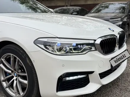 BMW 530 2017 года за 16 200 000 тг. в Алматы – фото 5