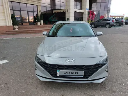Hyundai Elantra 2023 года за 10 900 000 тг. в Караганда – фото 3