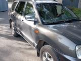 Hyundai Santa Fe 2005 годаүшін4 700 000 тг. в Усть-Каменогорск – фото 2