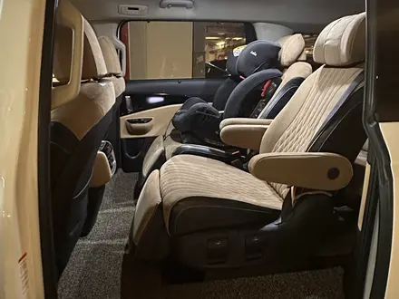 Kia Carnival 2023 года за 17 000 000 тг. в Алматы – фото 2