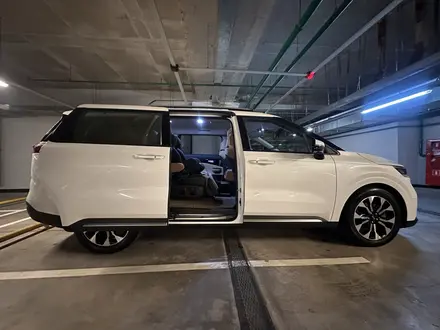 Kia Carnival 2023 года за 17 000 000 тг. в Алматы – фото 14