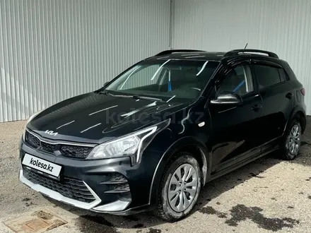 Kia Rio X-Line 2022 года за 7 110 000 тг. в Астана – фото 3