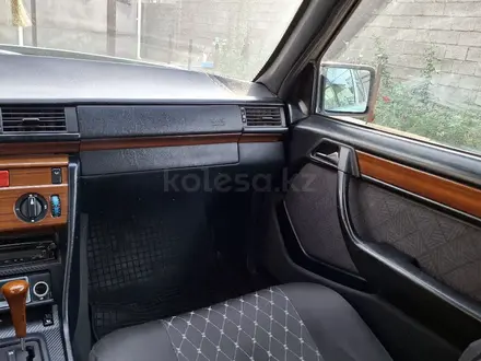 Mercedes-Benz E 280 1995 года за 2 600 000 тг. в Шымкент – фото 9