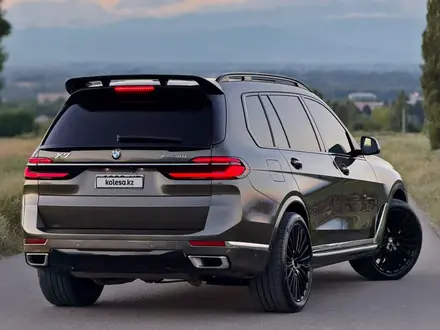 BMW X7 2023 года за 53 000 000 тг. в Шымкент – фото 3
