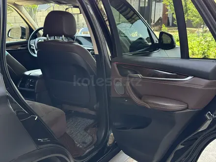 BMW X5 2014 года за 15 000 000 тг. в Алматы – фото 15
