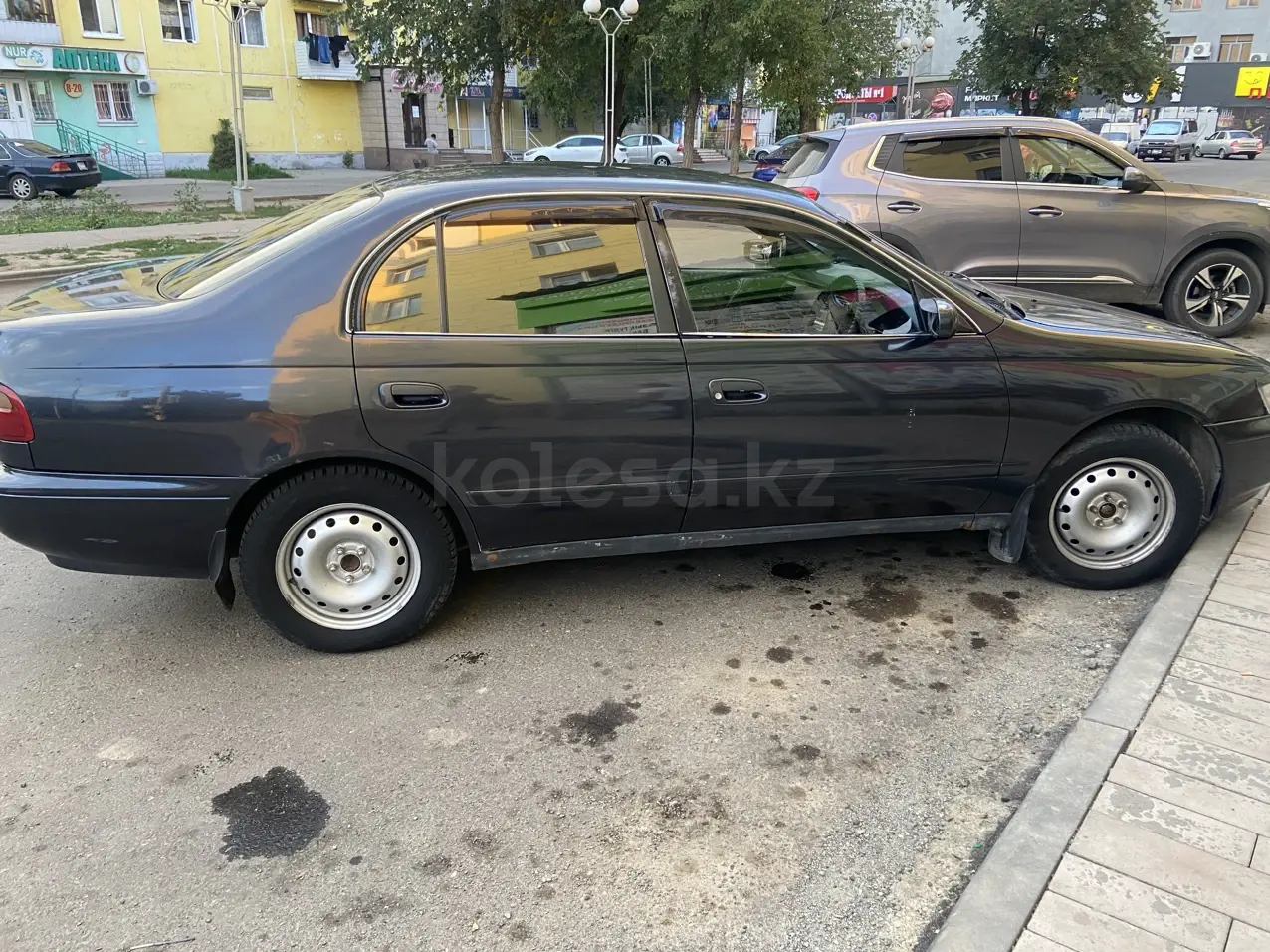 Toyota Corona, 1992
