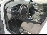 Ford Focus 2010 года за 3 100 000 тг. в Семей – фото 2