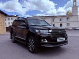 Toyota Land Cruiser 2018 года за 38 000 000 тг. в Караганда – фото 2