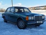 Mercedes-Benz E 200 1983 годаүшін1 200 000 тг. в Усть-Каменогорск – фото 2