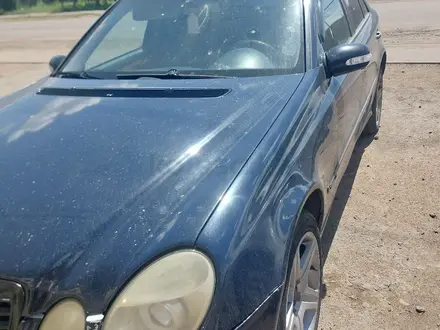 Mercedes-Benz E 320 2003 года за 2 200 000 тг. в Астана – фото 3