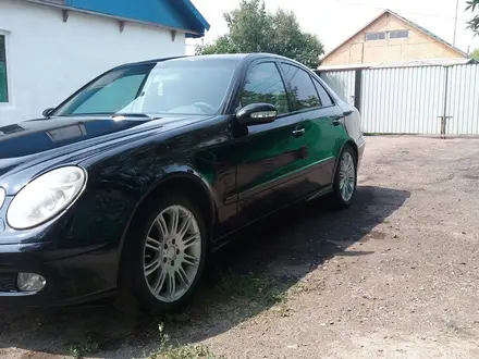 Mercedes-Benz E 320 2003 года за 9 500 000 тг. в Жетысай – фото 4