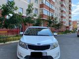 Kia Rio 2015 года за 5 000 000 тг. в Уральск – фото 2