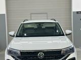 Volkswagen Taos 2021 года за 11 000 000 тг. в Атырау