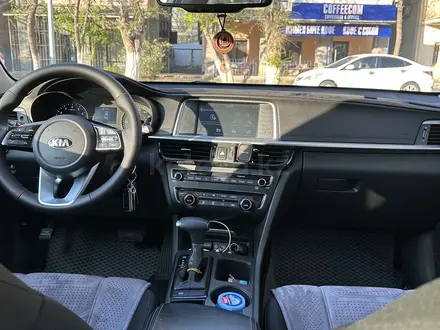 Kia Optima 2018 года за 6 200 000 тг. в Атырау – фото 4