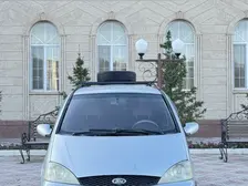 Ford Galaxy, 2001