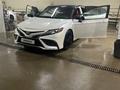 Toyota Camry 2021 годаfor15 600 000 тг. в Астана – фото 3