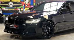 BMW 530 2023 года за 20 795 000 тг. в Алматы – фото 2