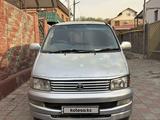 Toyota HiAce Regius 1999 годаүшін3 000 000 тг. в Алматы