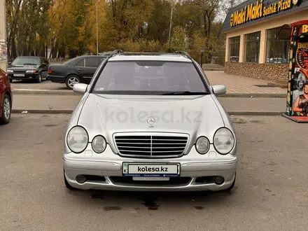 Mercedes-Benz E 55 AMG 2001 года за 13 000 000 тг. в Алматы – фото 4