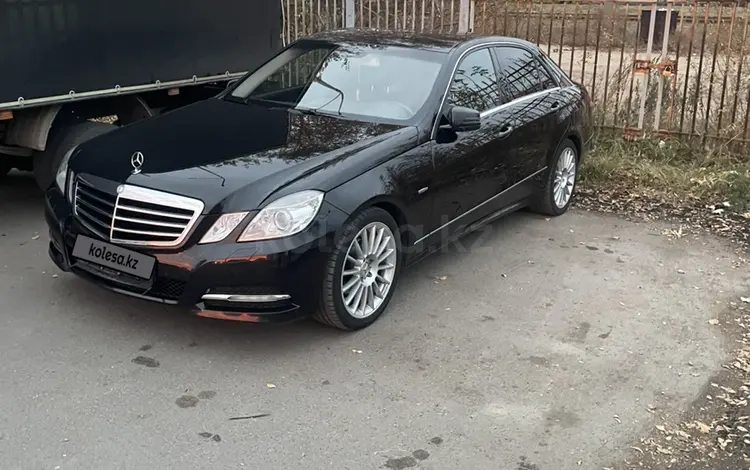 Mercedes-Benz E 200 2010 годаүшін8 000 000 тг. в Павлодар