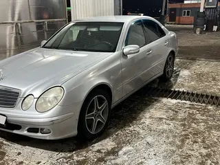Mercedes-Benz E-Class, 2005