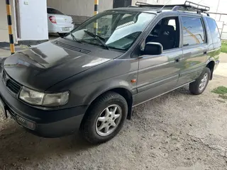 Mitsubishi Space Wagon