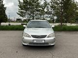 Toyota Camry 2005 годаүшін7 200 000 тг. в Алматы – фото 2