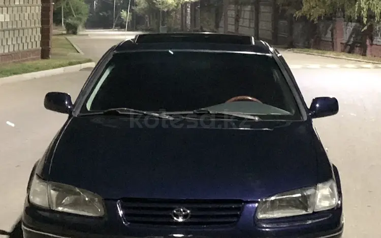 Toyota Camry 1998 годаүшін3 800 000 тг. в Алматы