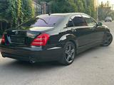 Mercedes-Benz S 500 2008 года за 10 000 000 тг. в Астана – фото 2