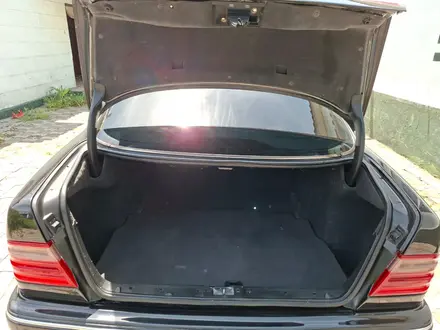 Mercedes-Benz E 320 2000 года за 3 750 000 тг. в Алматы – фото 20