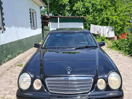 Mercedes-Benz E 320 2000 года за 3 750 000 тг. в Алматы